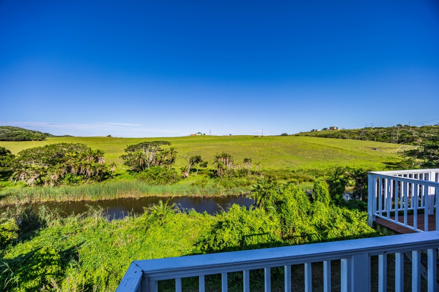 4 Bedroom Property for Sale in Cosy Corner Eastern Cape